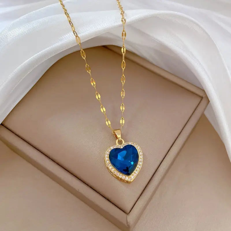 SAPPHIRE HEART GOLD NECKLACE