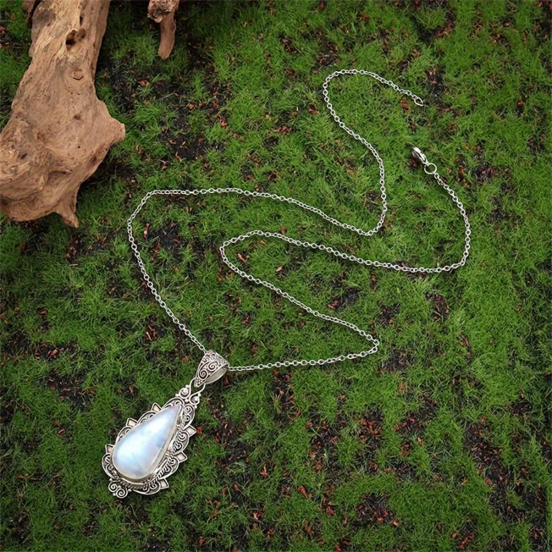 OPALITE VINTAGE TEARDROP PENDANT