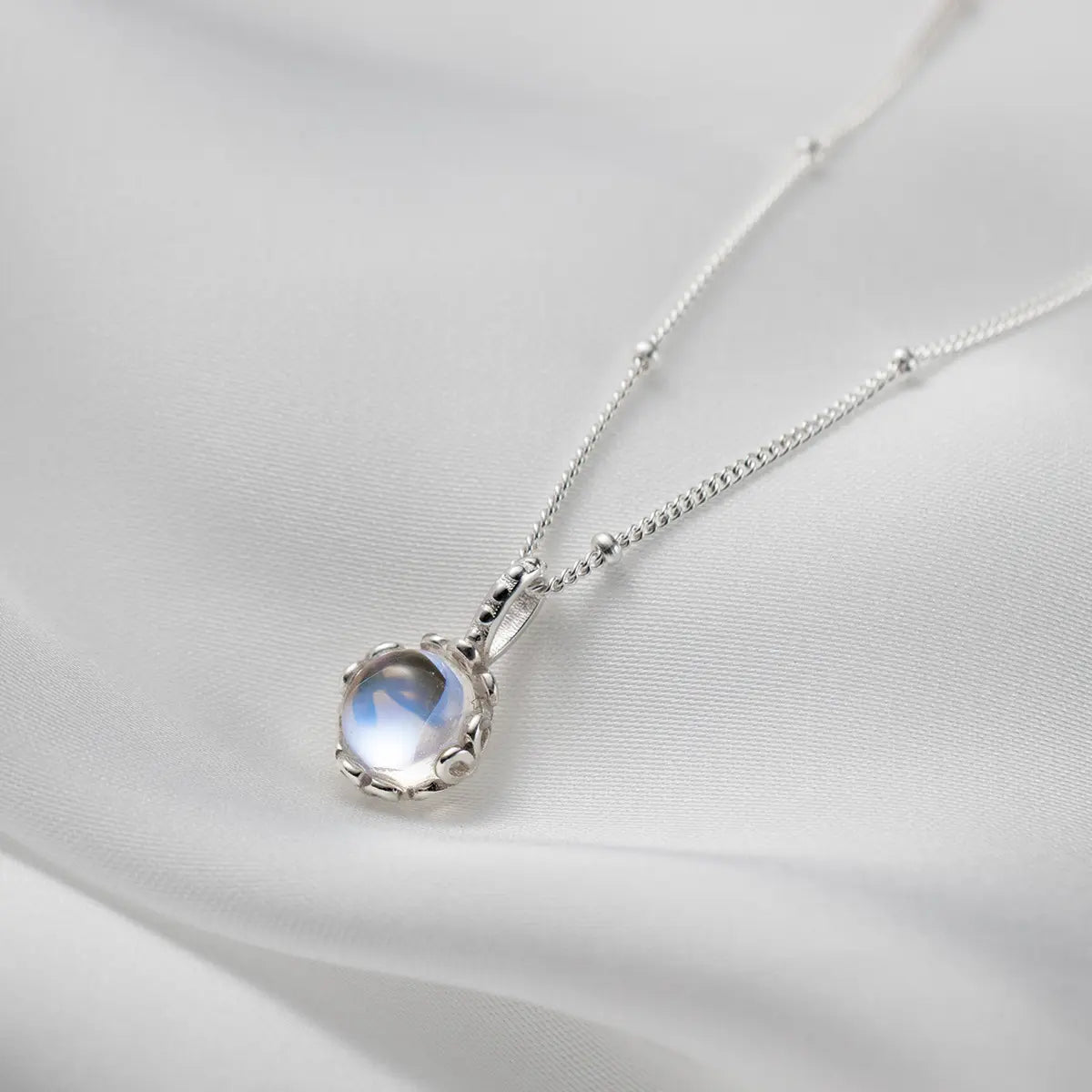 OPALITE PETITE PENDANT