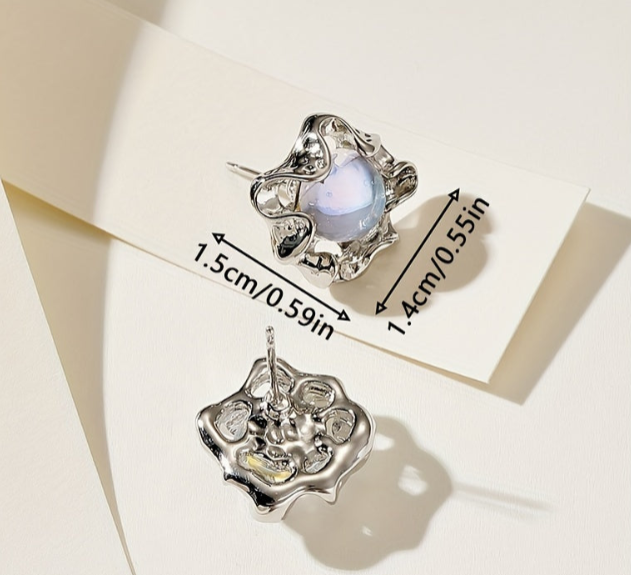 OPALITE FLOW PETITE STUDS