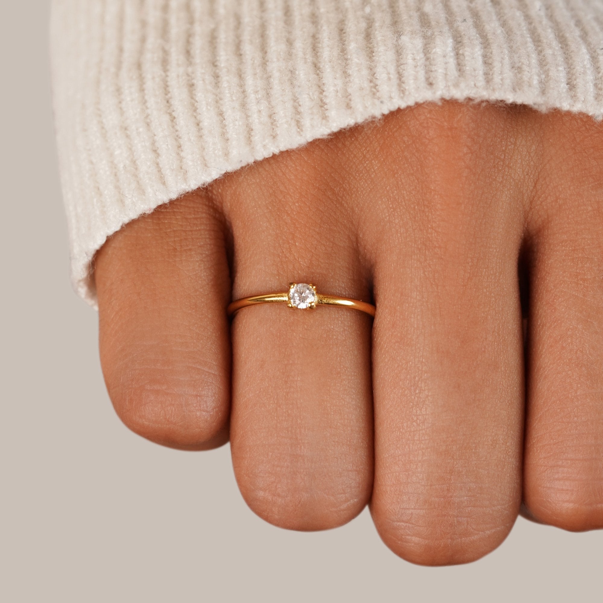 BIRTHSTONE ELEGANCE GOLD RING