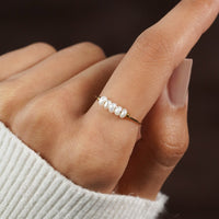 FRESHWATER PEARL DELICATE GOLD RING